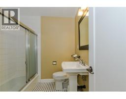 129 Moss St, Victoria, BC V8V4M2 Photo 25