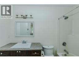 129 Moss St, Victoria, BC V8V4M2 Photo 19