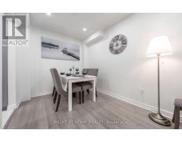12 Lace Fern Way, Toronto, ON M2J4L9 Photo 11