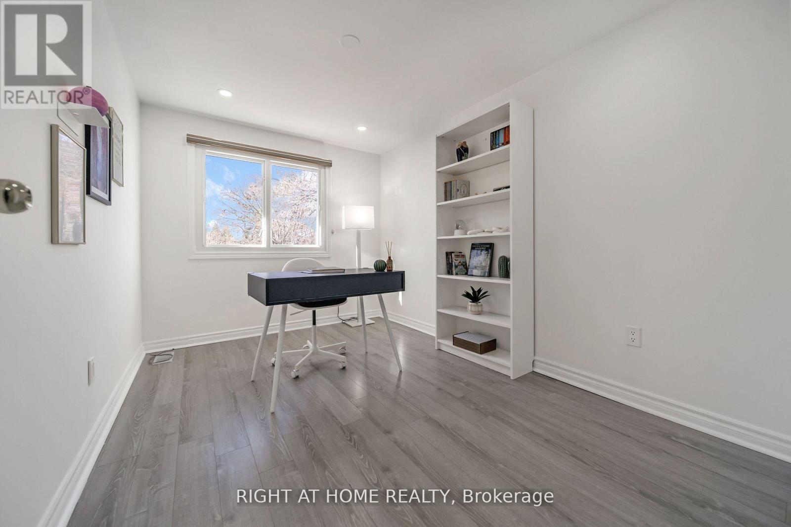 12 LACE FERN WAY - Image 25