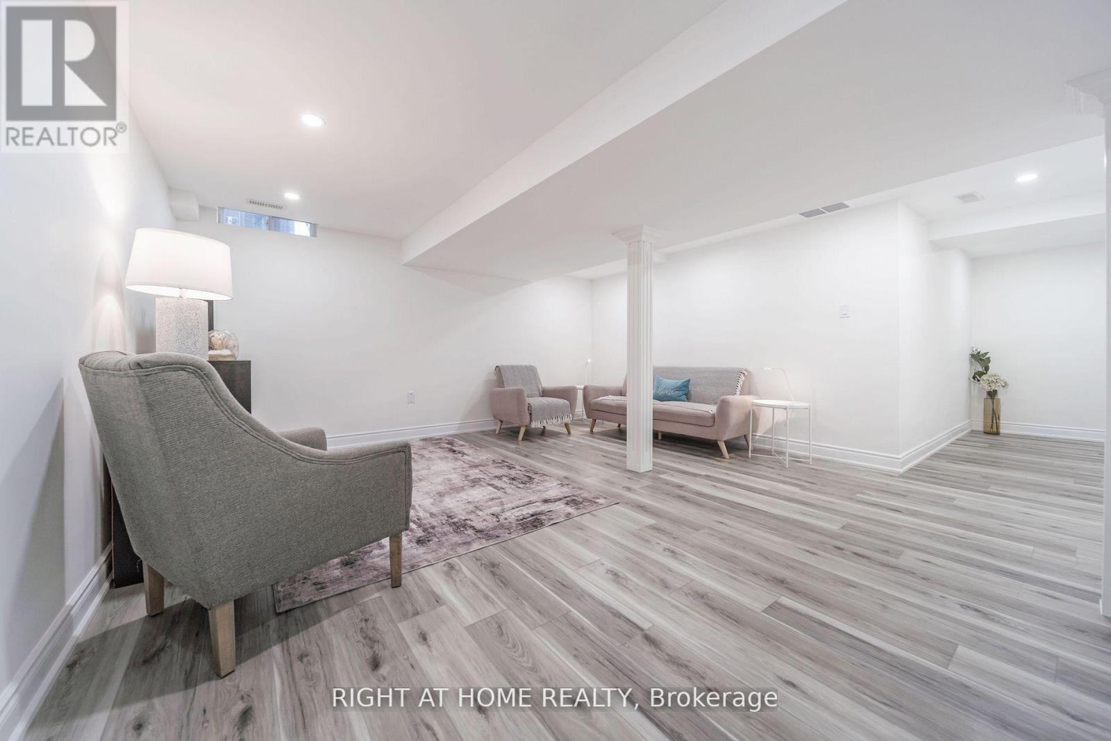 12 LACE FERN WAY - Image 32