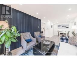12 Lace Fern Way, Toronto, ON M2J4L9 Photo 9