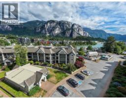110 1468 Pemberton Avenue, Squamish, BC V8B0K2 Photo 23