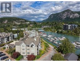 110 1468 Pemberton Avenue, Squamish, BC V8B0K2 Photo 27
