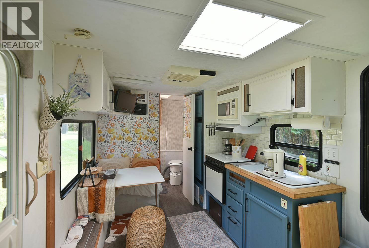 13031 NARROWS ROAD, Madeira Park
