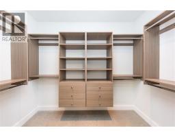 10820 Dennis Crescent, Richmond, BC V7A3S1 Photo 14