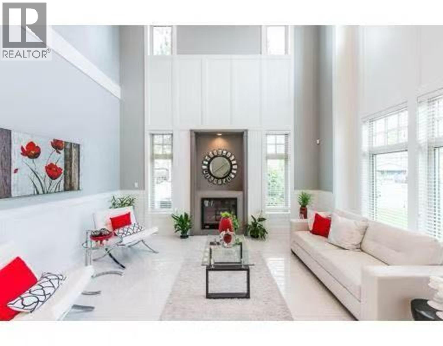 4128 PETERSON DRIVE