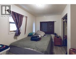 4902 Laurel Avenue, Sechelt, BC V7Z0B7 Photo 15