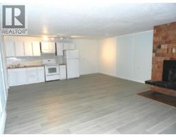 4902 Laurel Avenue, Sechelt, BC V7Z0B7 Photo 26