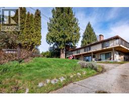 4902 Laurel Avenue, Sechelt, BC V7Z0B7 Photo 37