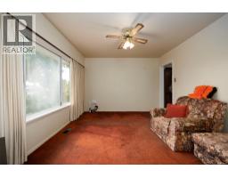 7289 Dow Avenue, Burnaby, BC V5J3X3 Photo 11