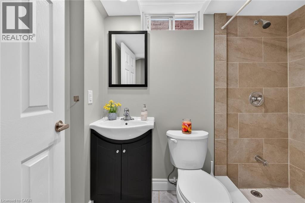 127 COOK Street - 40