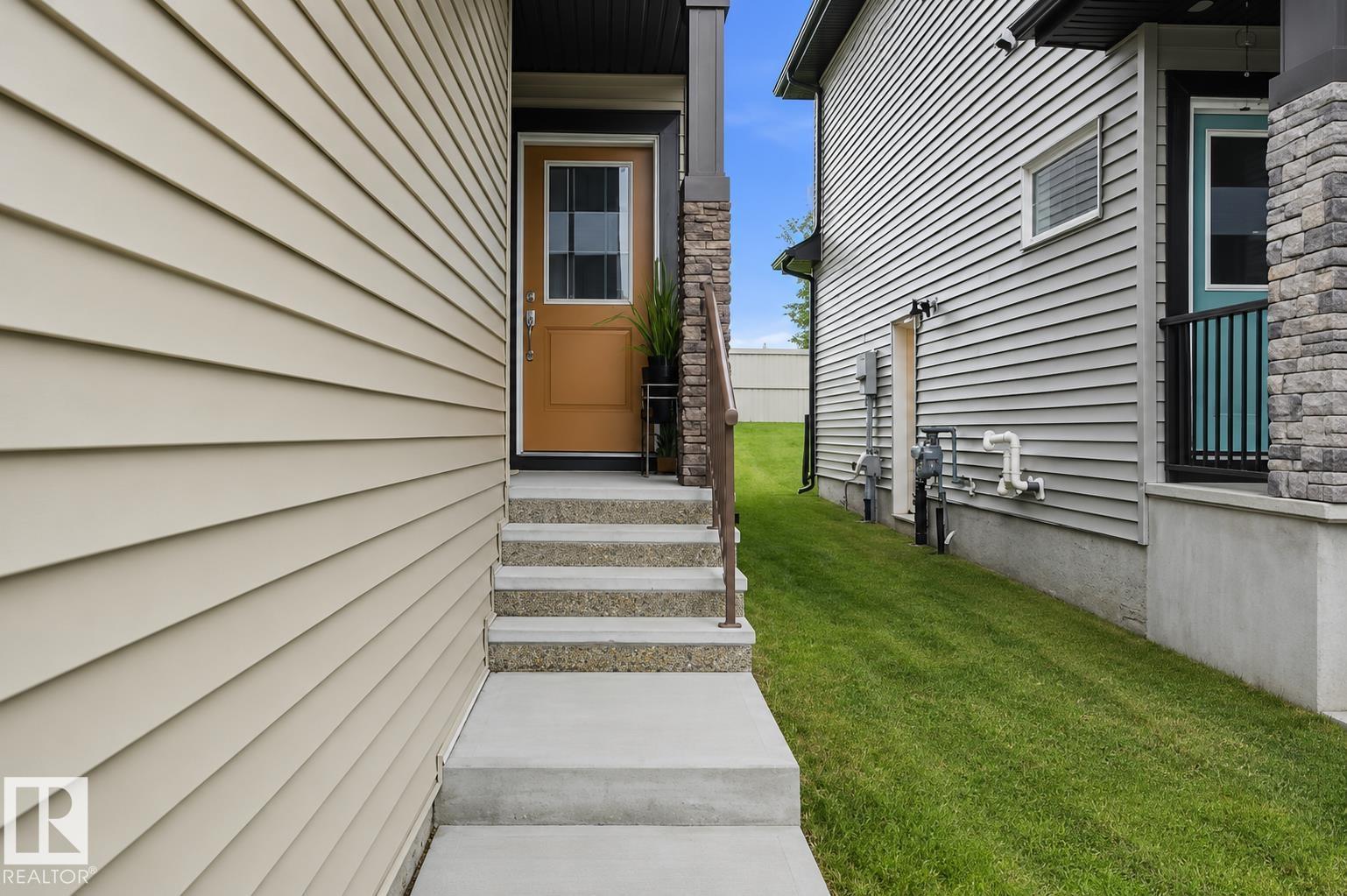 7258 CHIVERS PL SW - Image 44