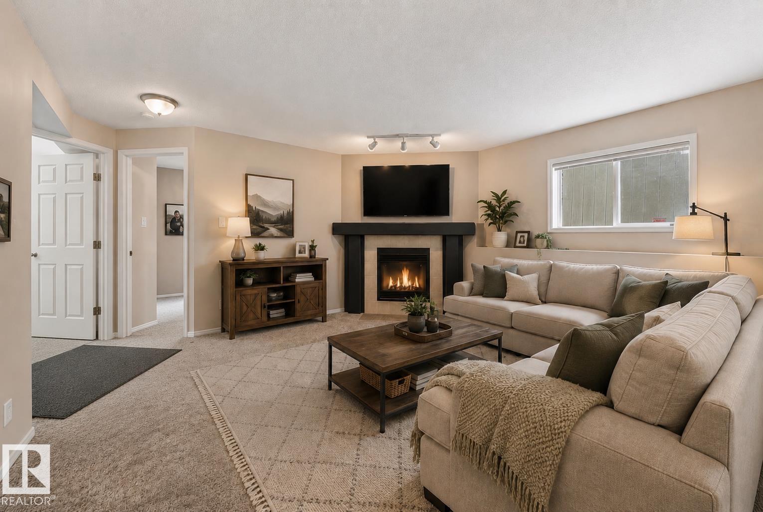 2050 TANNER WD NW - 24