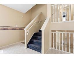 2050 Tanner Wd Nw, Edmonton, AB T6R2R4 Photo 12