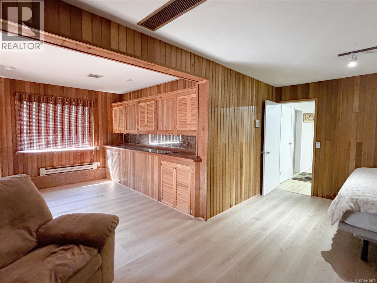 352 Nootka Dr - Image 17