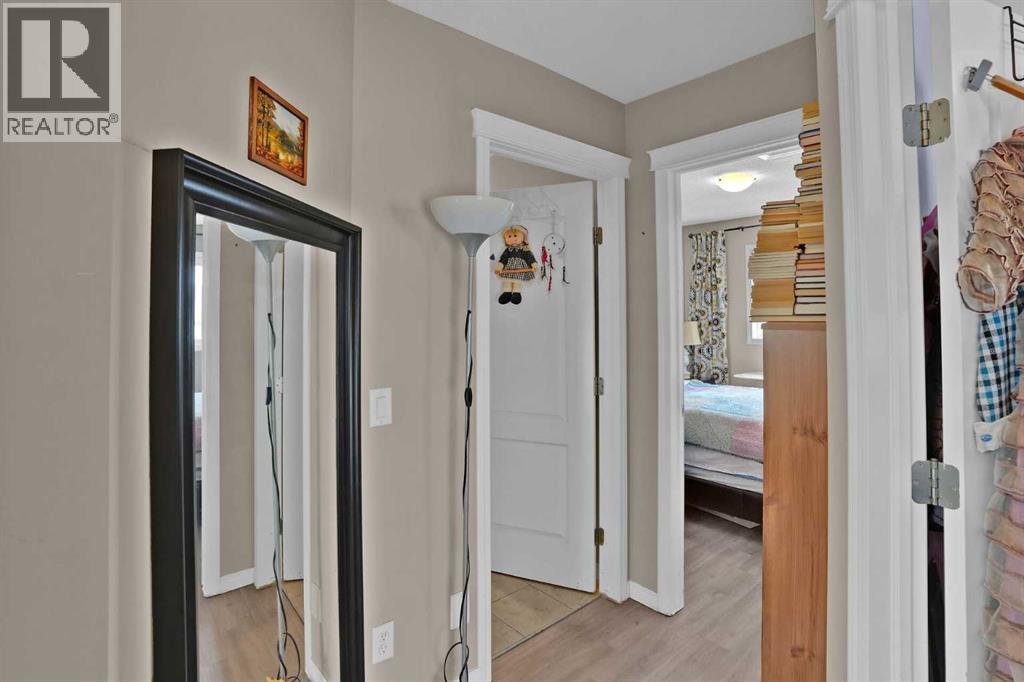 31 Walden Manor SE - 13