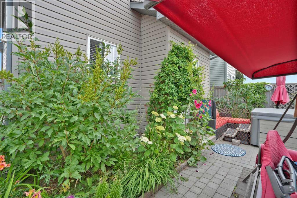 31 Walden Manor SE - 24