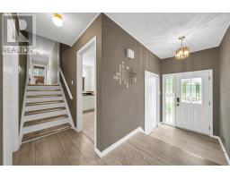 18580 Dufferin Street, King, ON L3Y4V9 Photo 10