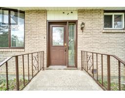 18580 Dufferin Street, King, ON L3Y4V9 Photo 7