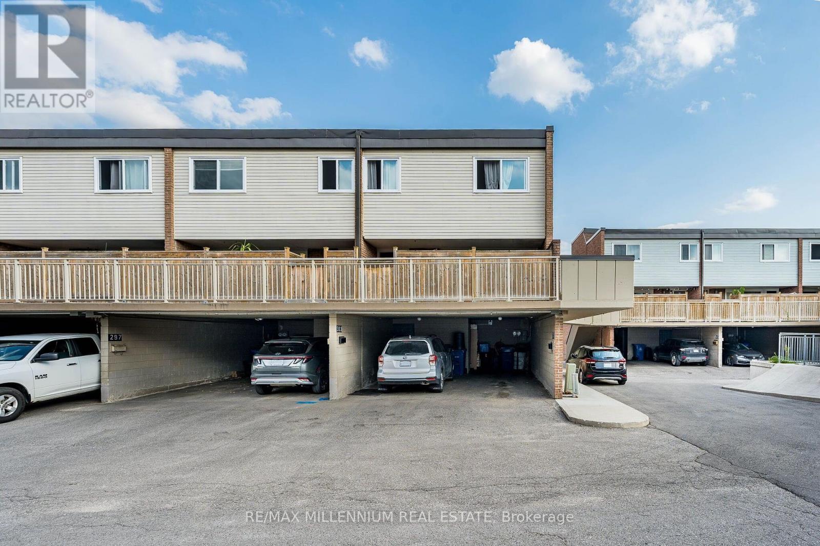 301 MILESTONE CRESCENT - 49