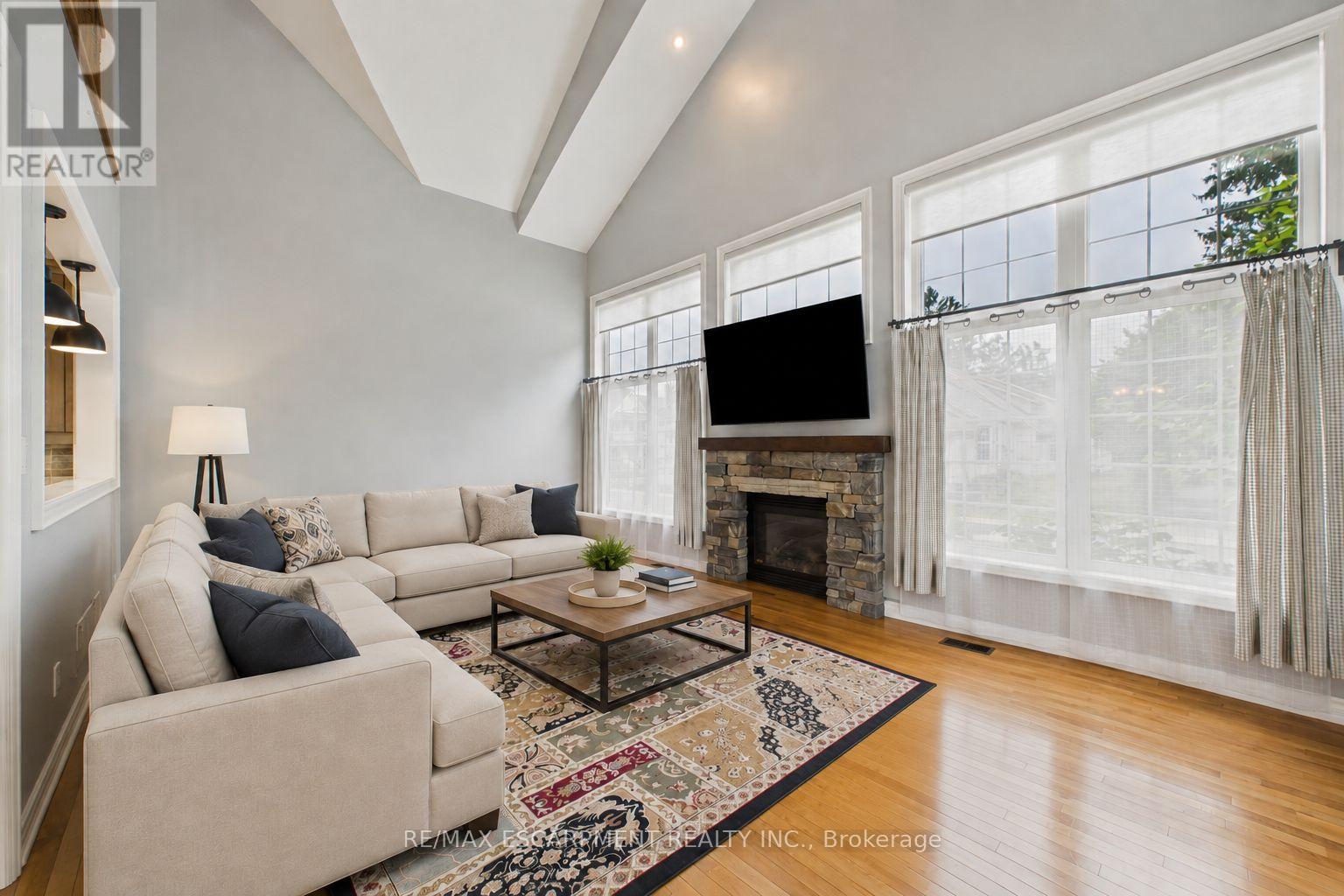 23 SPENCER STREET - 12