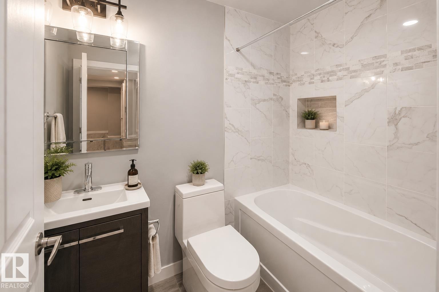 16015 11 AV SW - Image 27