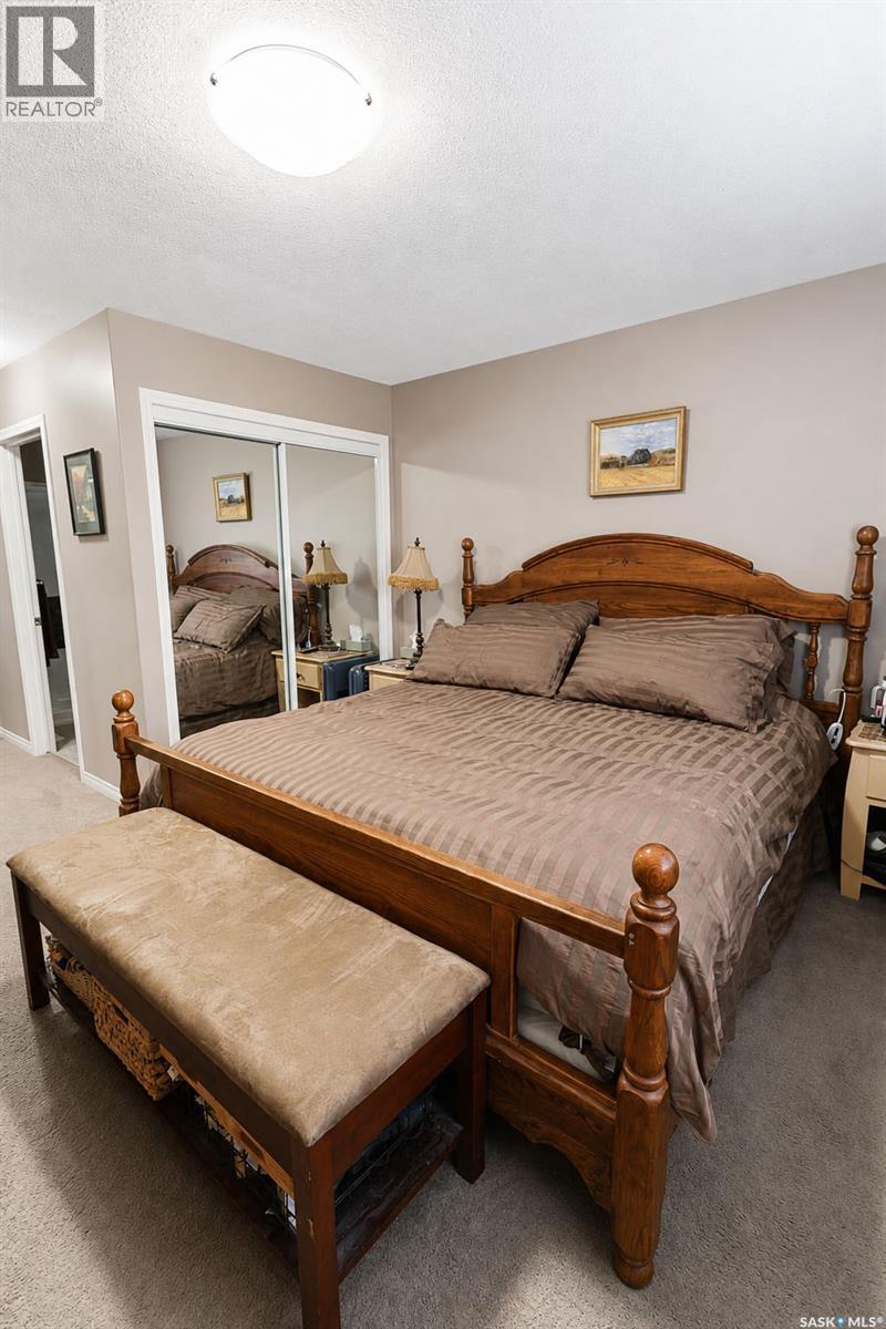 #309 1851 Pederson DRIVE - 13