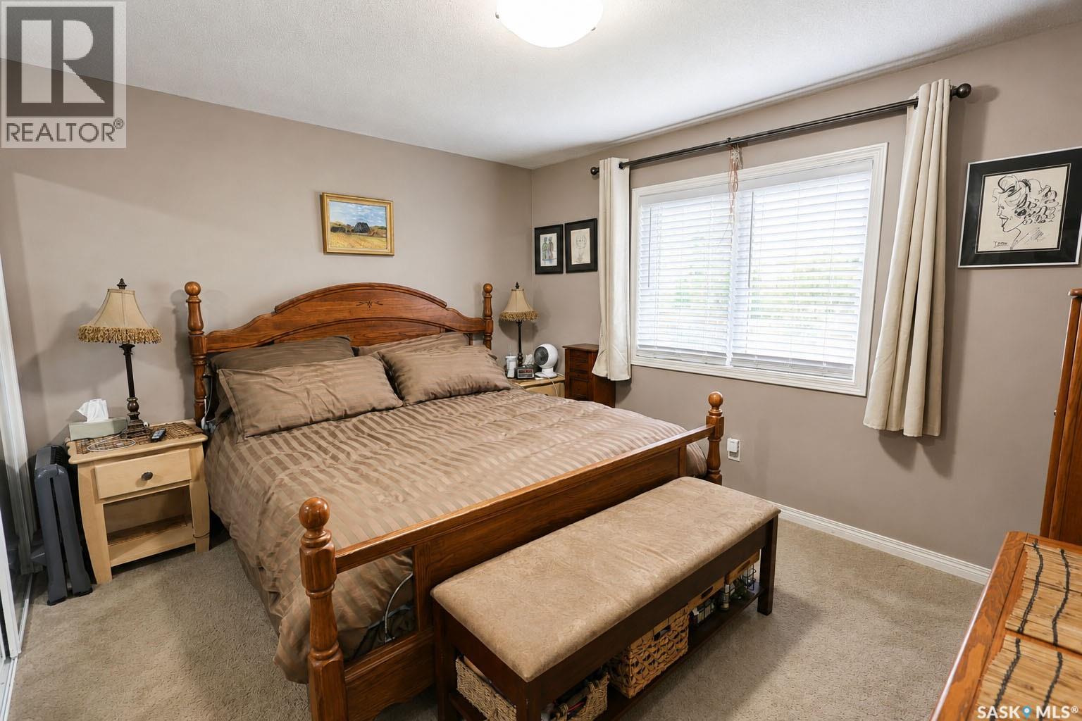 #309 1851 Pederson DRIVE - 12