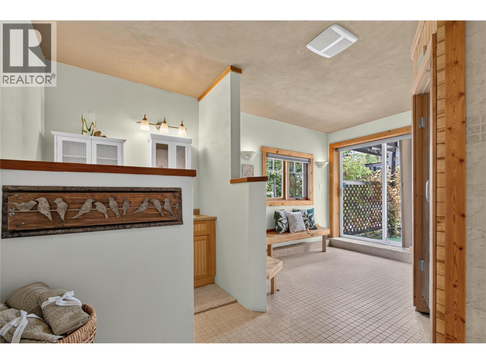 3264 Naramata Road, Naramata
