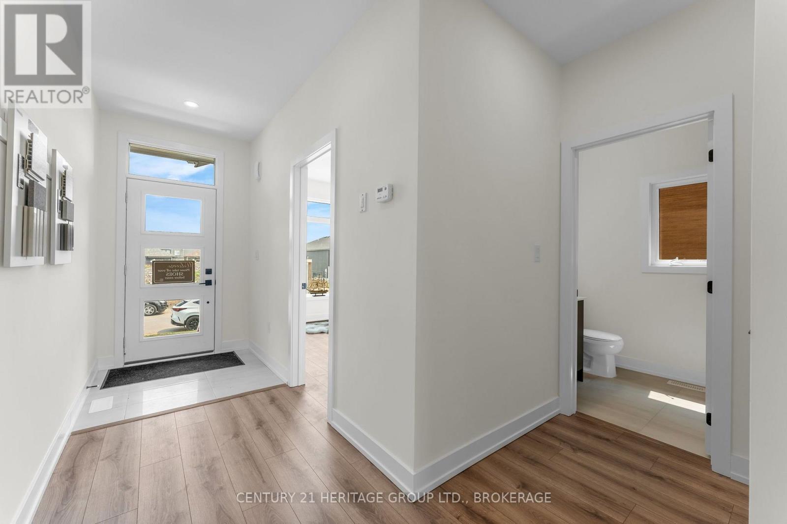 60 DUSENBURY DRIVE - Image 12