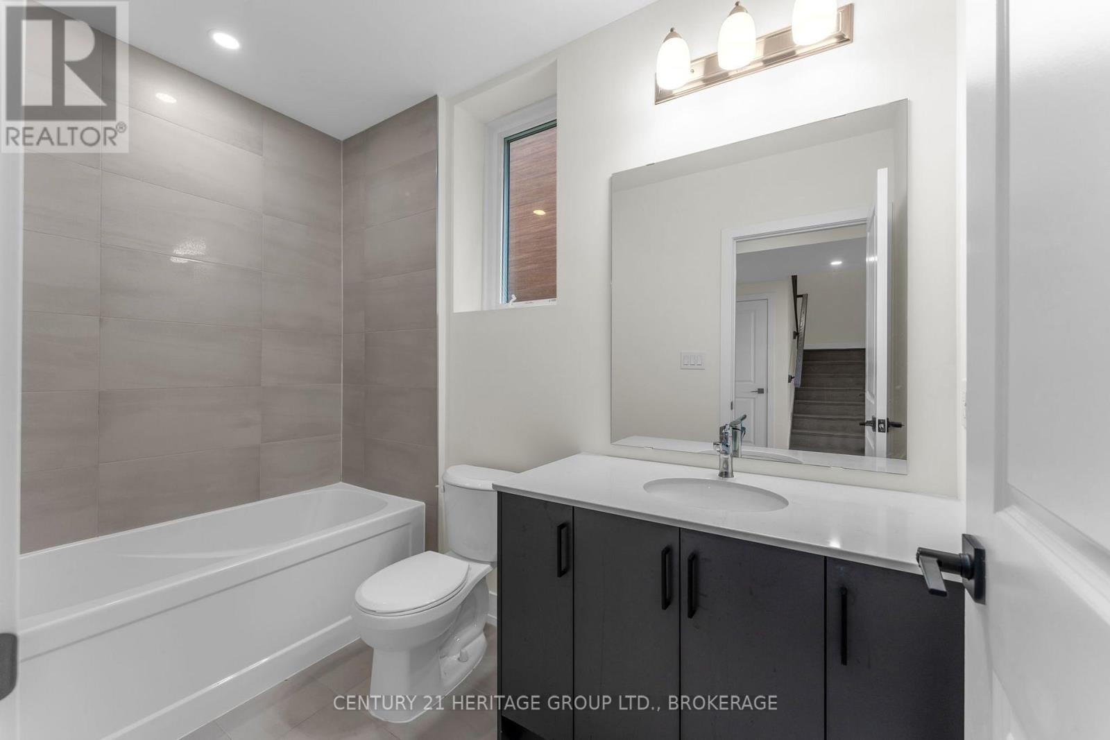 60 DUSENBURY DRIVE - Image 38