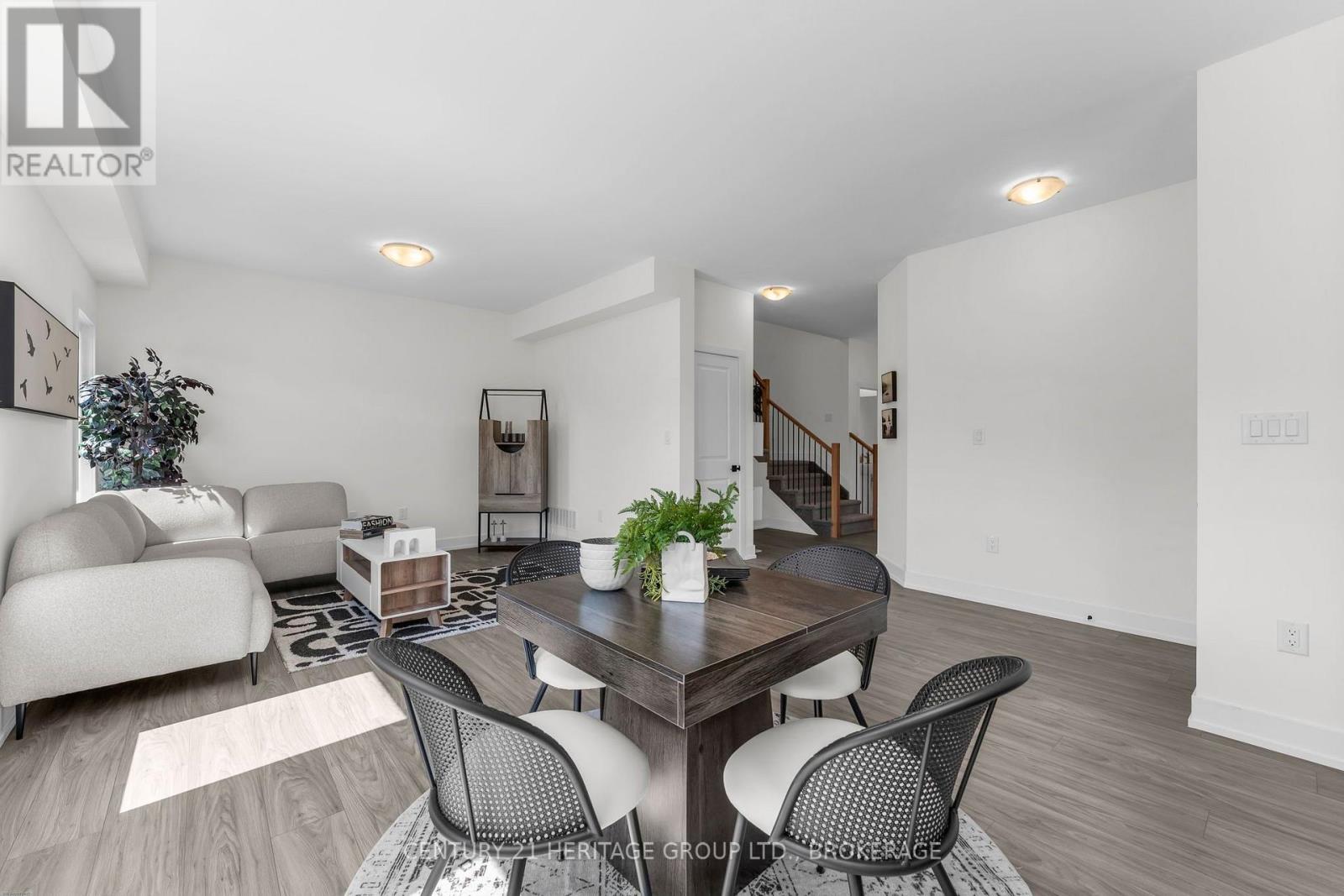 75 CREIGHTON DRIVE - Image 15