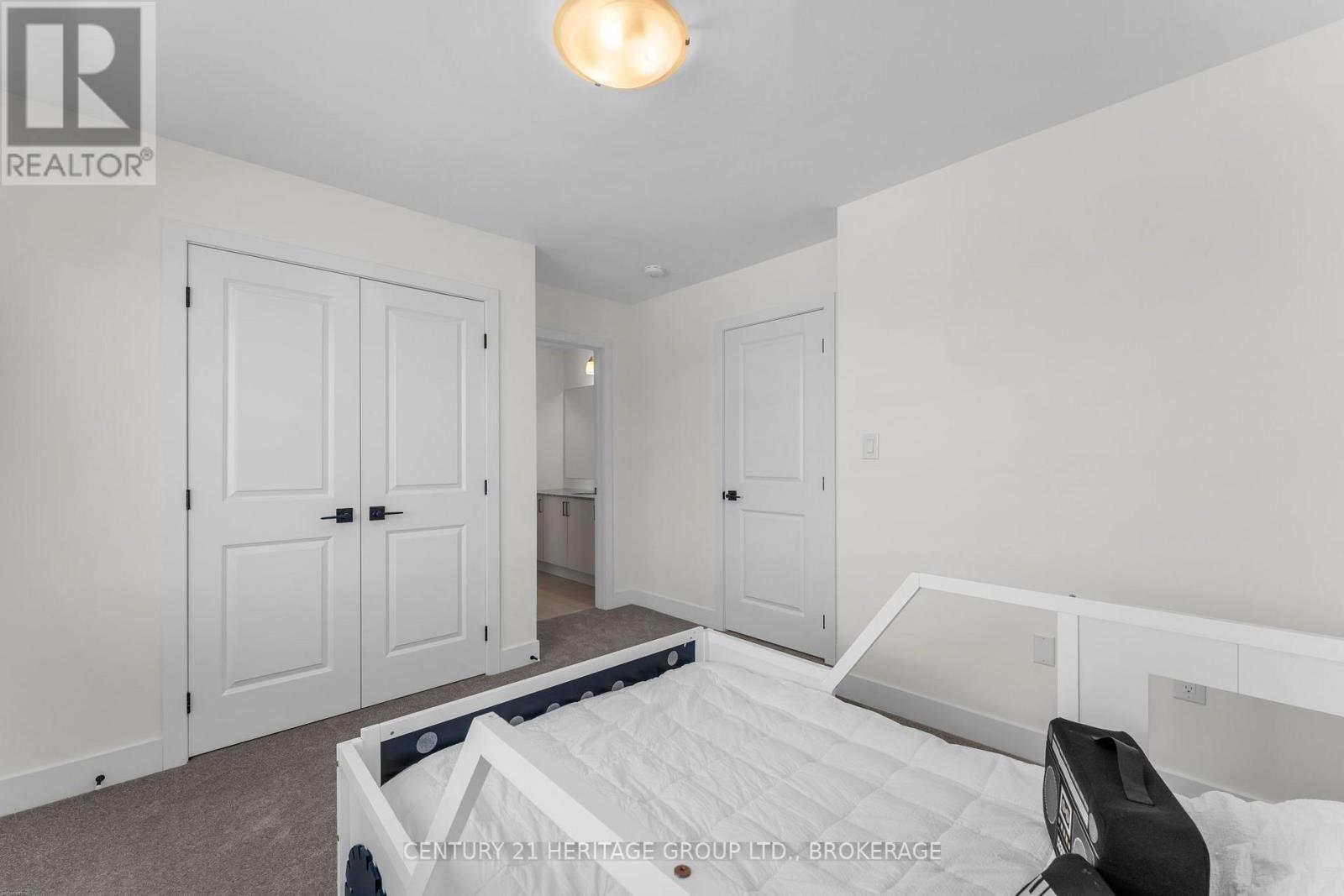 75 CREIGHTON DRIVE - Image 23