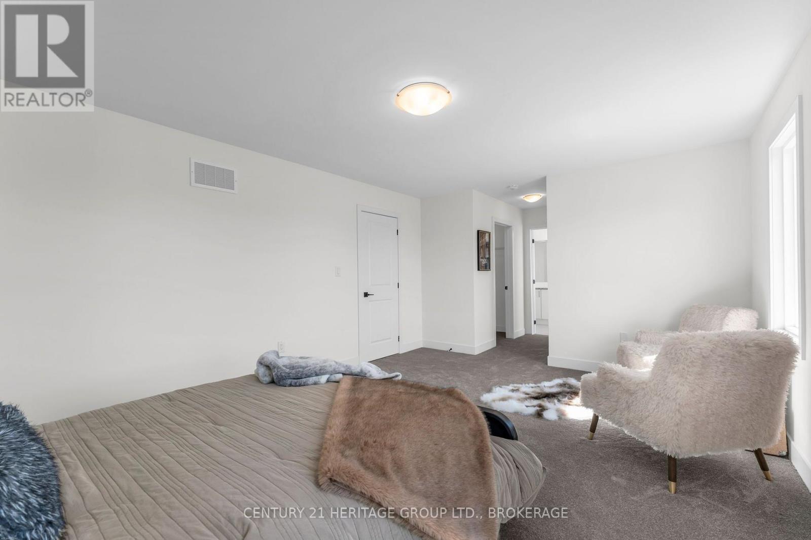 75 CREIGHTON DRIVE - Image 32