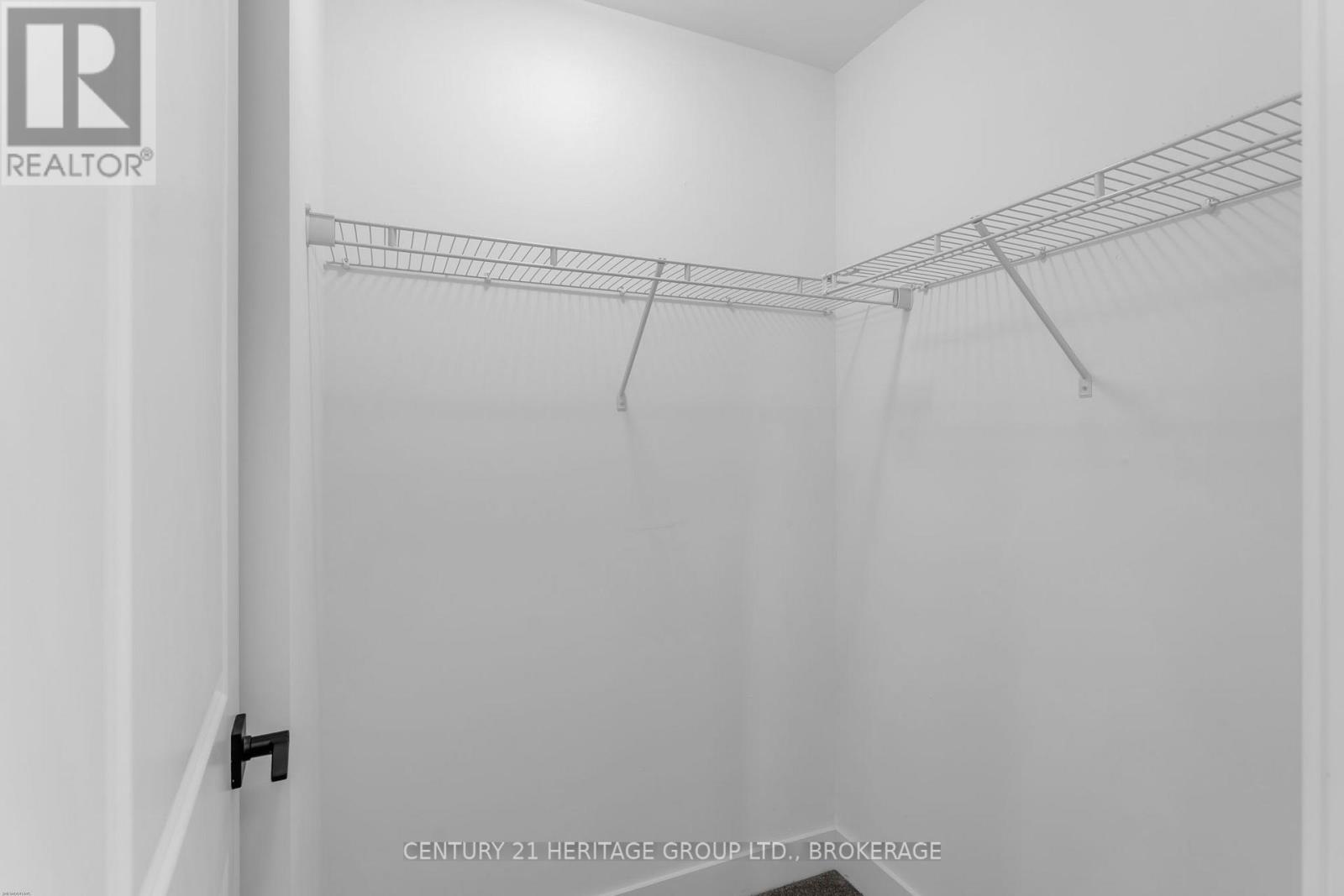75 CREIGHTON DRIVE - Image 35