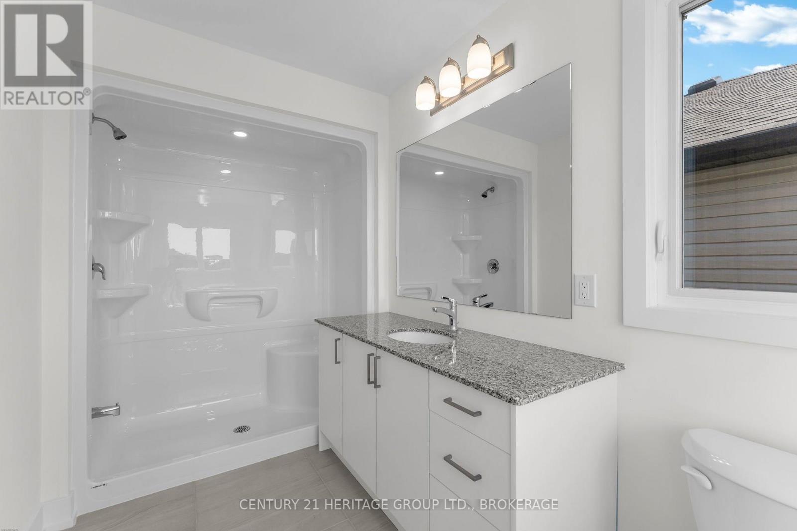 75 CREIGHTON DRIVE - Image 37