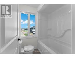 75 Creighton Drive, Loyalist, ON K0H2H0 Photo 25