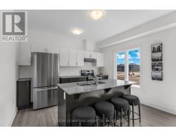 75 Creighton Drive, Loyalist, ON K0H2H0 Photo 9