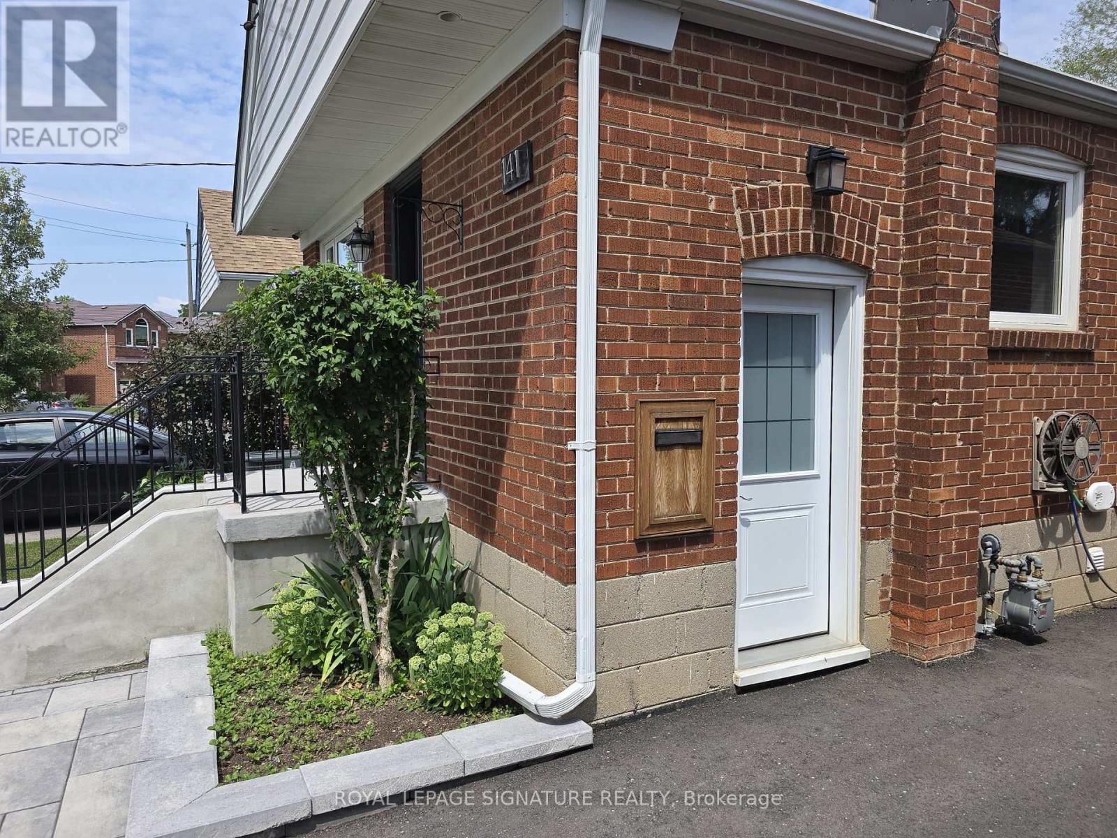 Photo of 141 Phillip Avenue