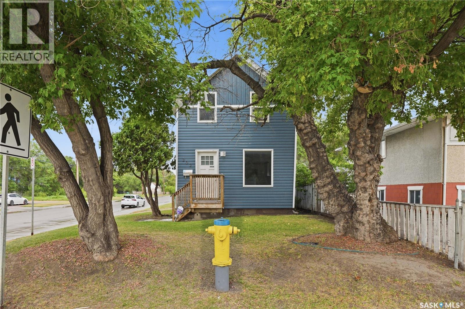 202 W AVENUE S, Saskatoon — photo 3