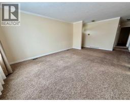 Family room - 117 Dorin Drive, Hinton, AB T7V1B8 Photo 6