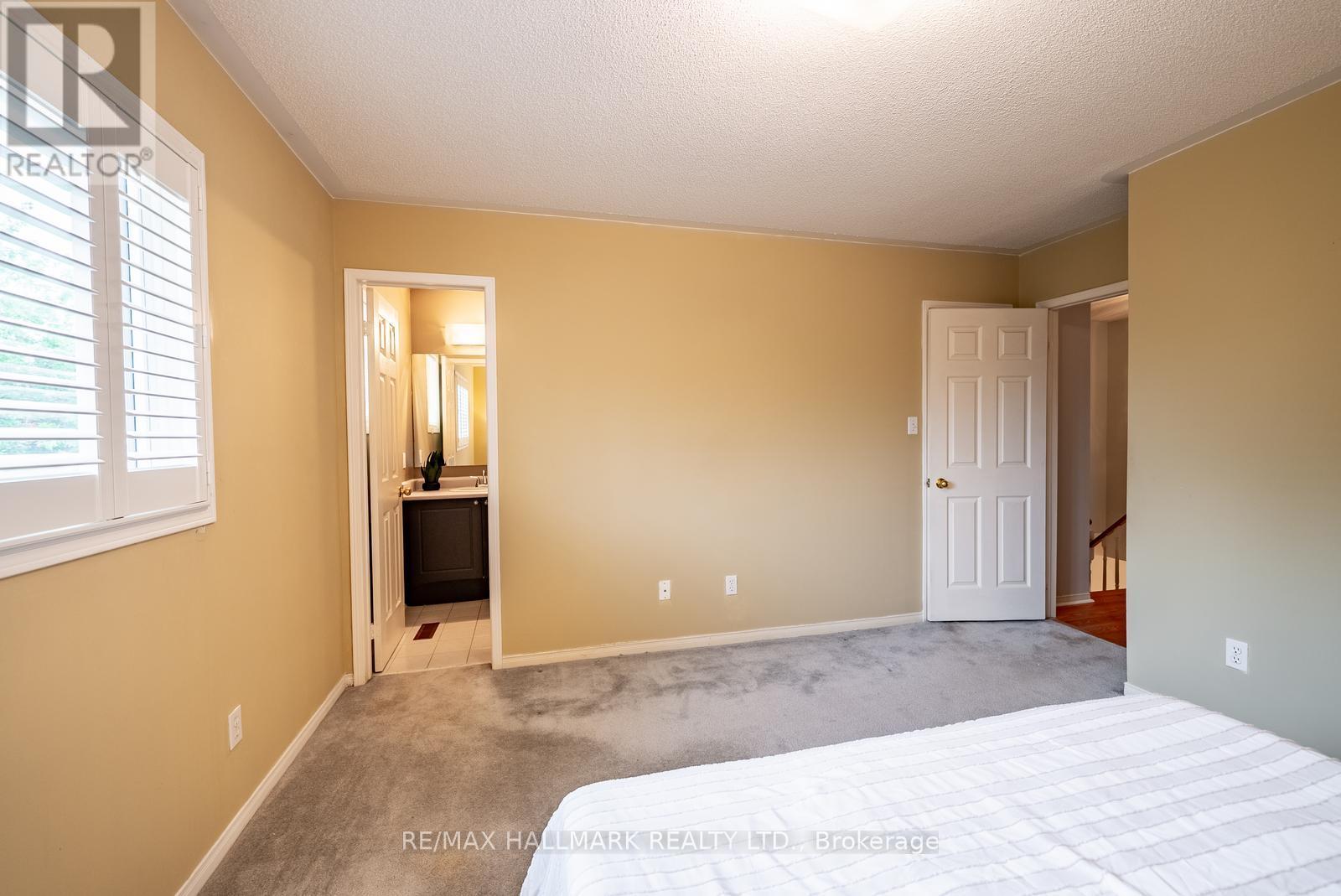 20 WILLOWAY COURT - 25
