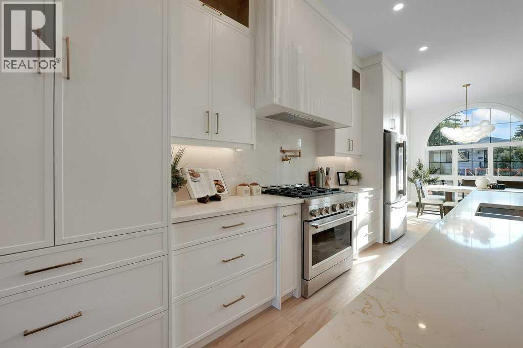 2212 35 Street SW - Image 10