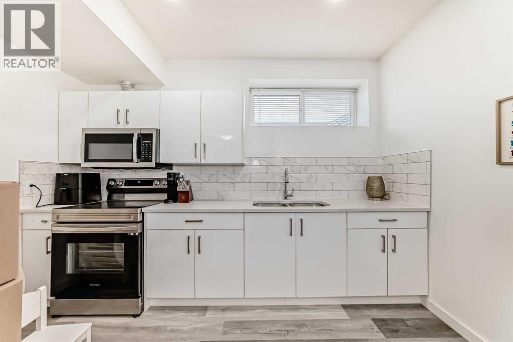 36 Howse Heights NE - Image 31