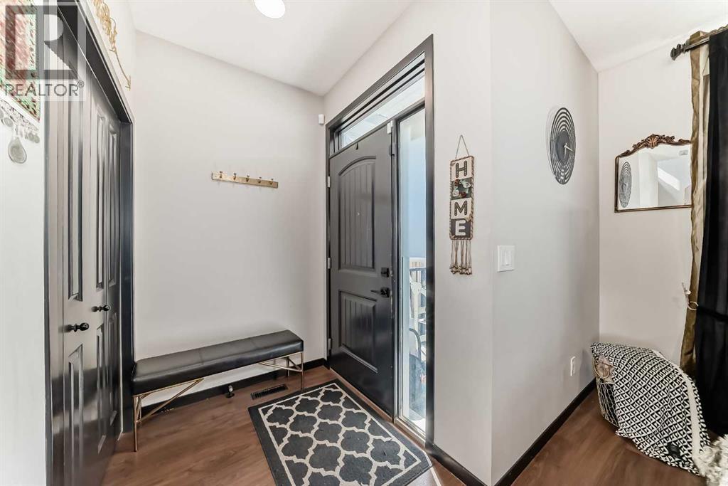 36 Howse Heights NE - 2