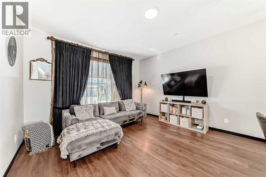 36 Howse Heights NE - Image 12