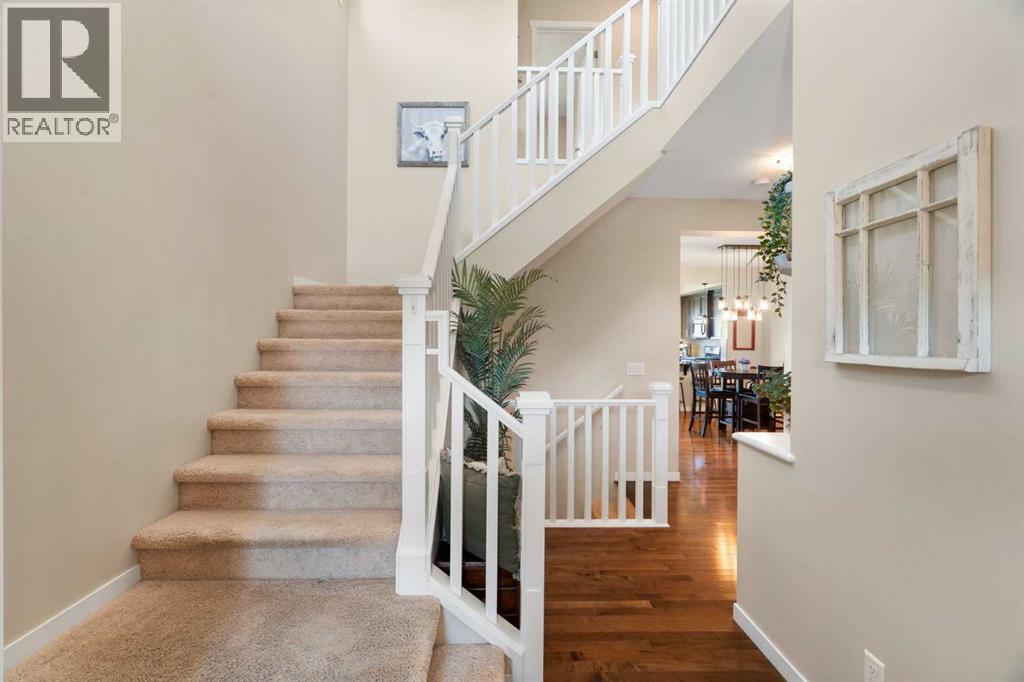 734 River Heights Crescent - 22