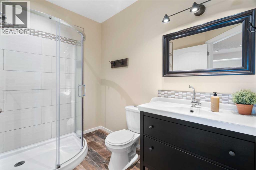 734 River Heights Crescent - 41