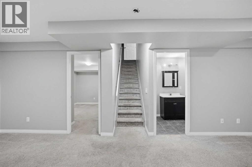 84 Cougar Ridge Circle SW - 37